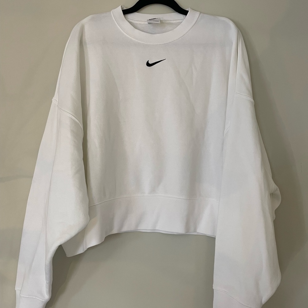 NIKE OVERSIZED CROPPED SWEATSHIRT